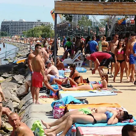 Balaton Wellness شقة