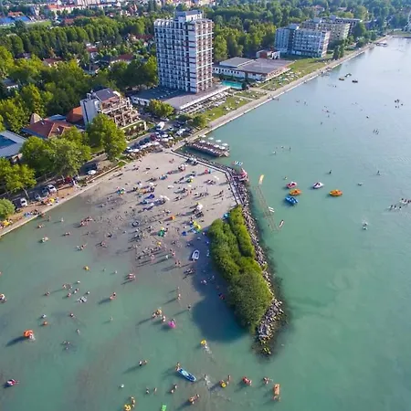 Balaton Wellness 아파트 *
