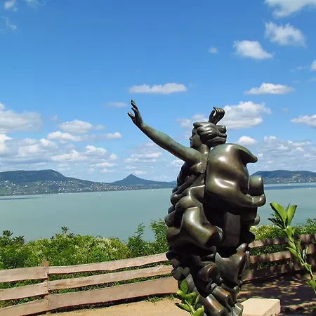 Balaton Wellness Apartment Siofok